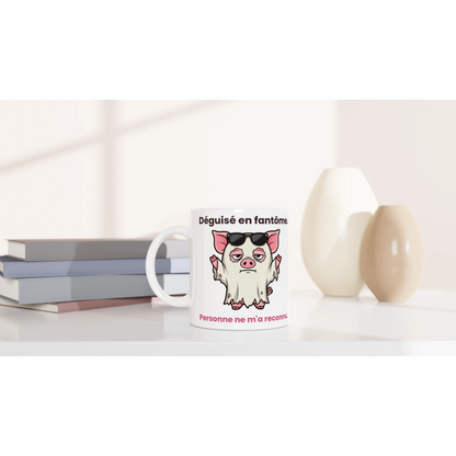 Tasse « Déguisé en fantôme » – Jason le cochon – mise en situation