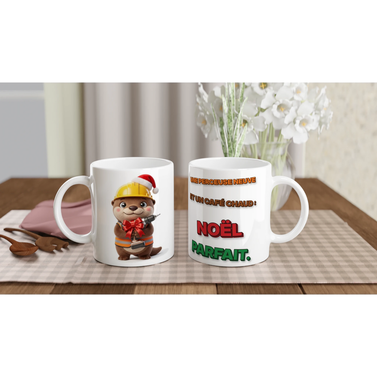 Tasse Noël « Une perceuse neuve et un café chaud » Jojo 3D – les deux côtés : dessin et texte