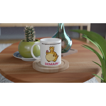 Tasse « Mon régime commence toujours… demain ! » – Gigi la girafe – céramique 330 ml